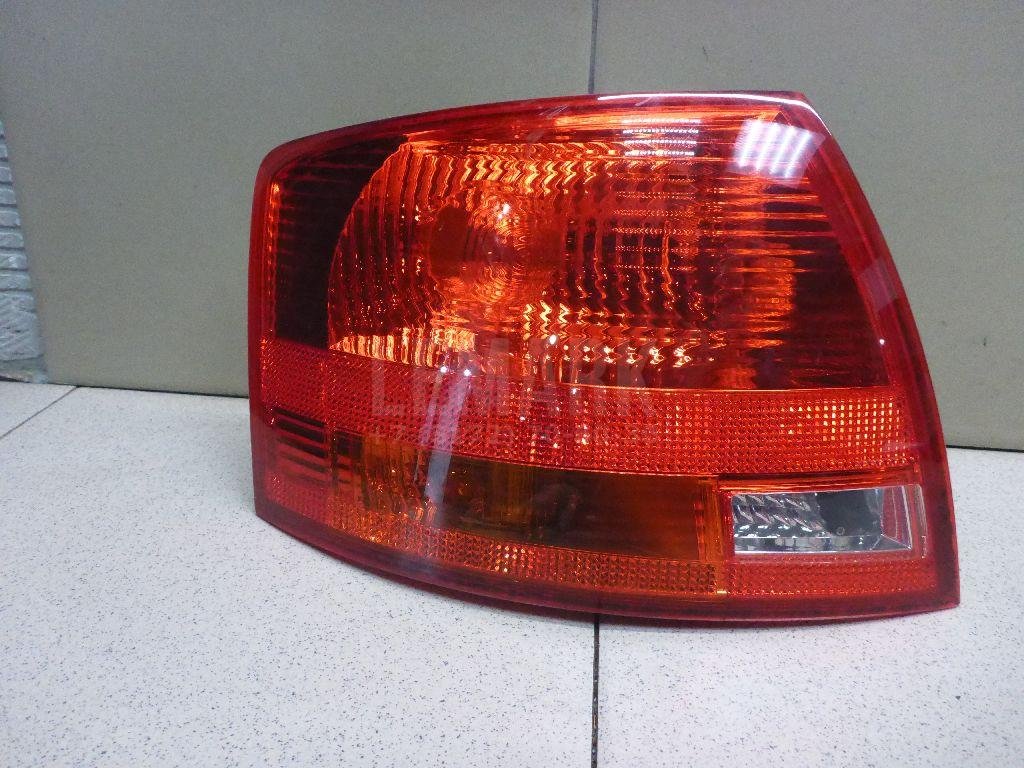 Фонарь задний наружный левый