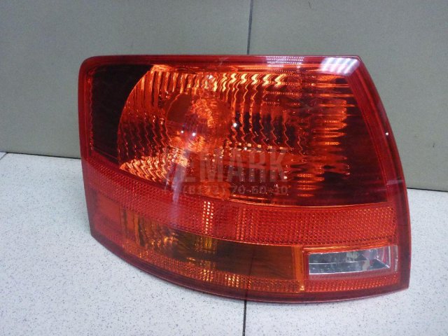 Фонарь задний наружный левый