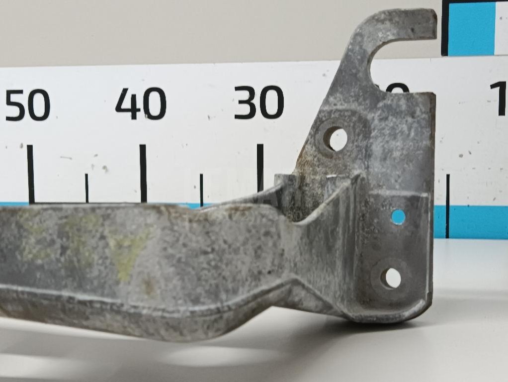 Балка передняя поперечная