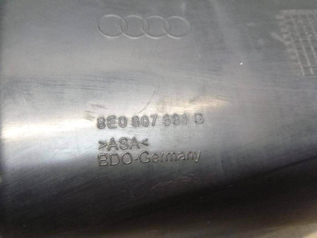 Решетка в бампер левая