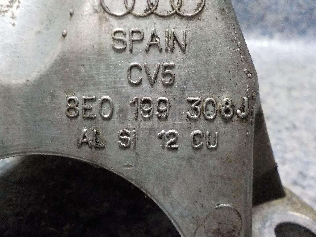 Кронштейн двигателя правый для  Audi A5/S5 [8F] Cabrio 2010-2016