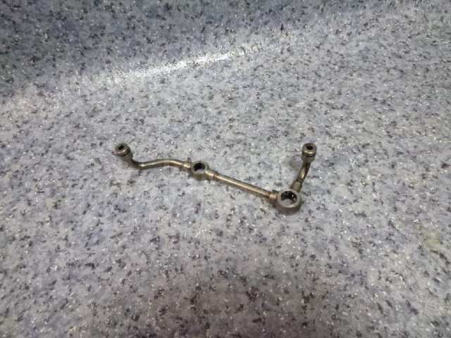 Трубка масляная