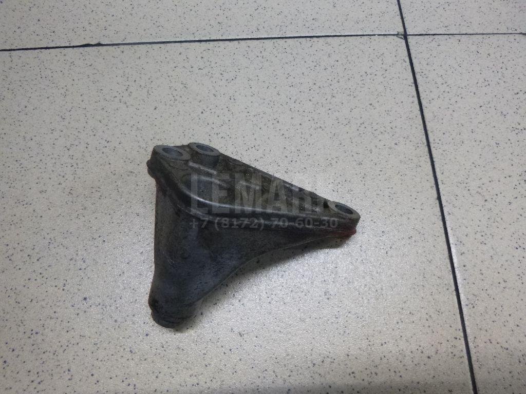 Кронштейн ролика-натяжителя руч. ремня для  Audi A3 [8P1] 2003-2013