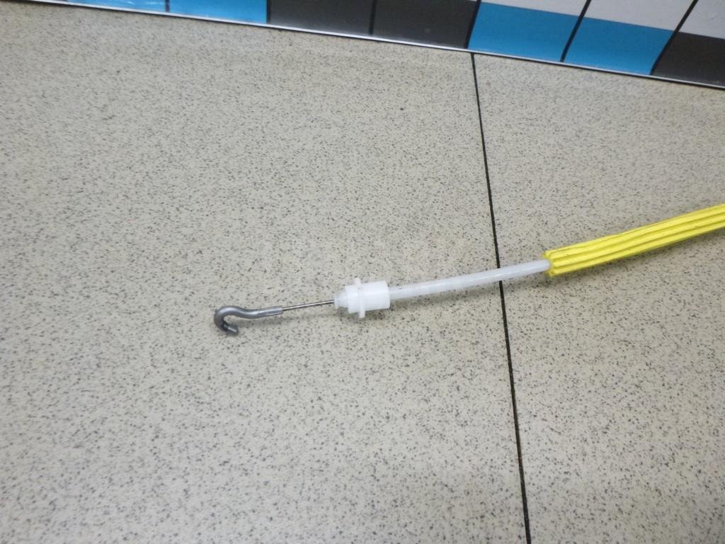 Трос открывания задней двери