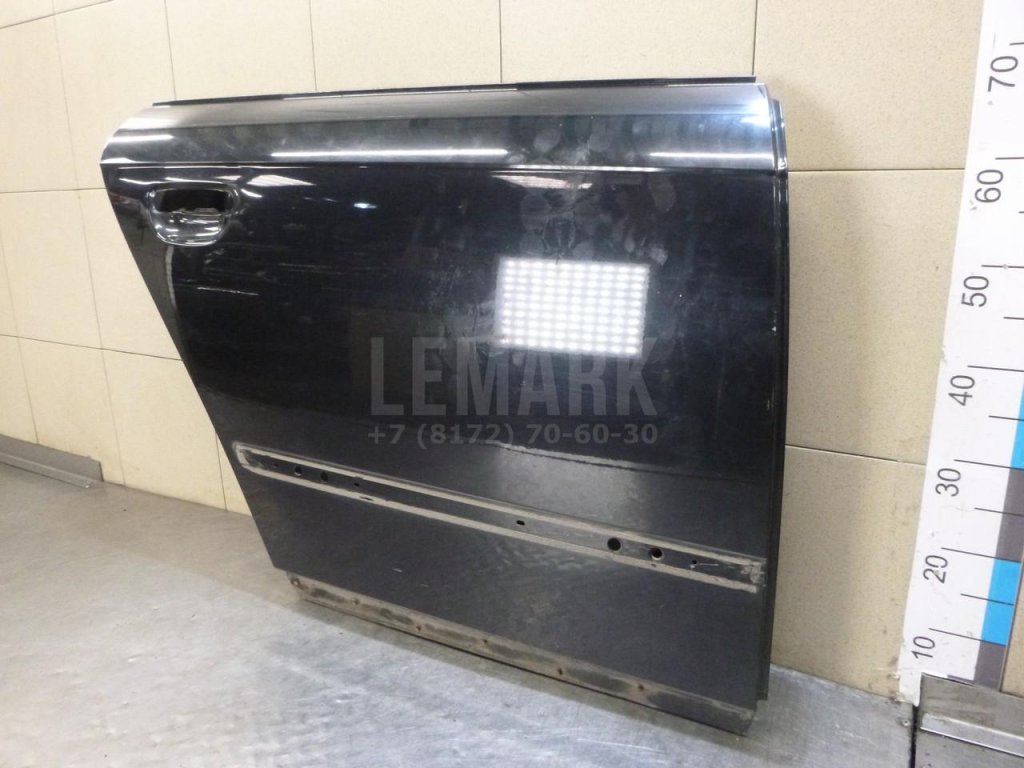 Дверь задняя правая