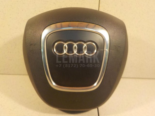 Подушка безопасности в рулевое колесо