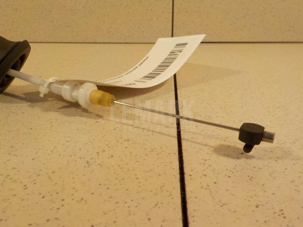 Трос открывания задней двери