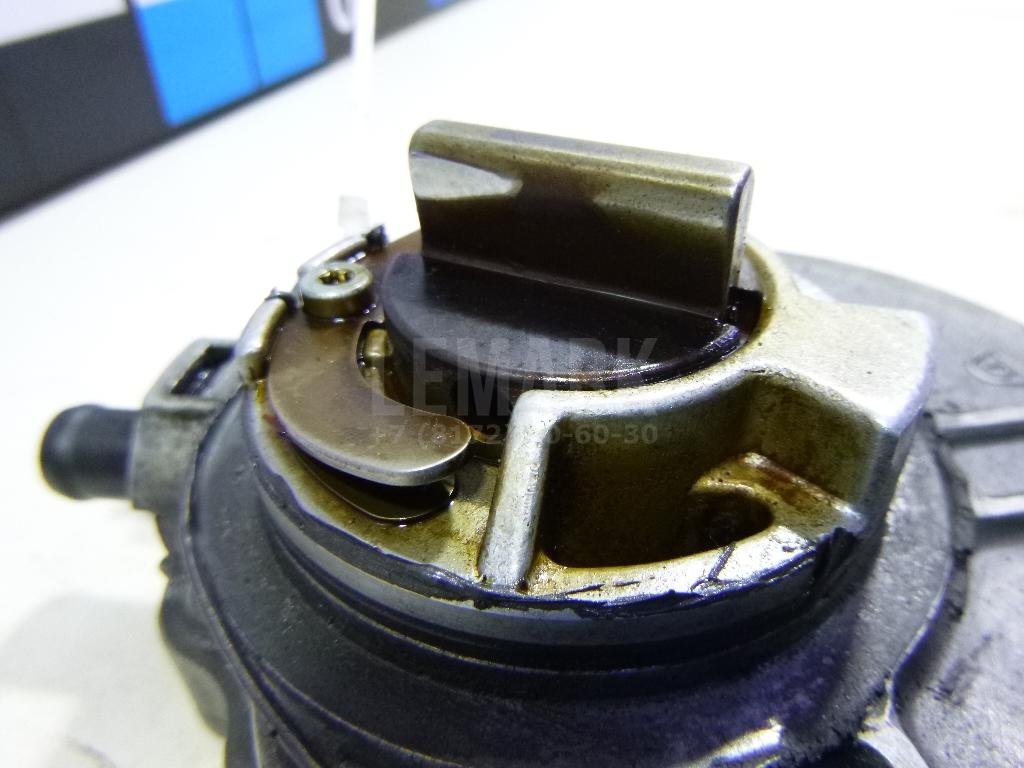 Насос вакуумный