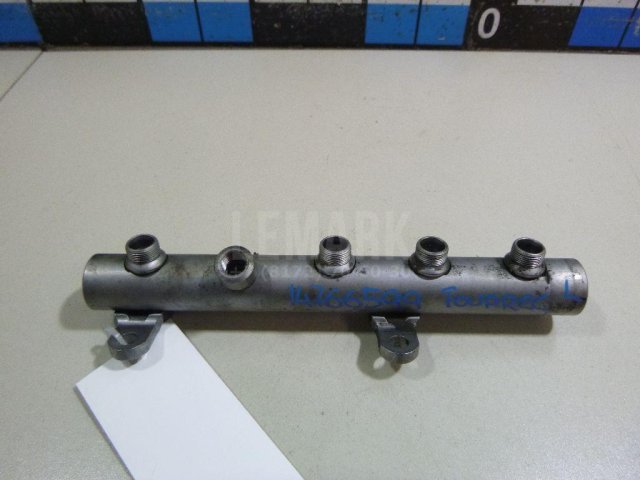 Рейка топливная (рампа)