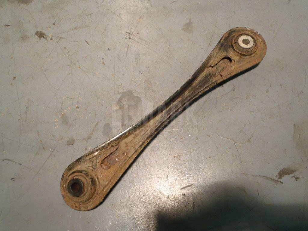 Рычаг задний поперечный