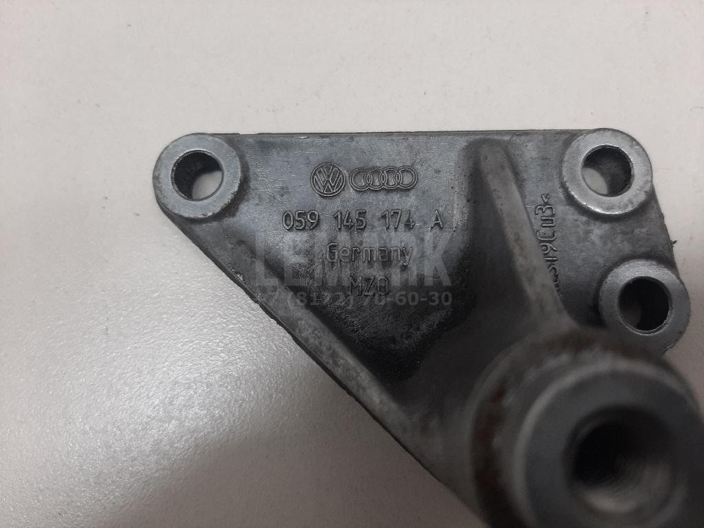 Кронштейн ролика-натяжителя руч. ремня