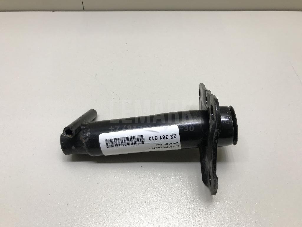 Кронштейн усилителя переднего бампера правый для  Audi A4 [B8] Allroad 2009-2015