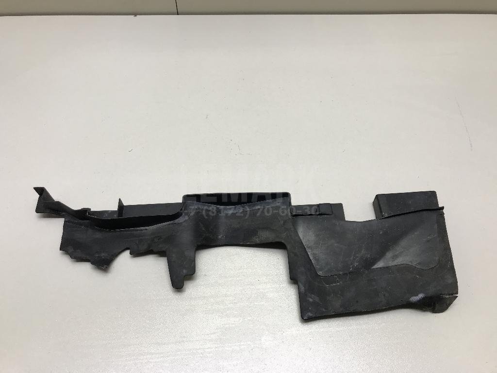 Воздуховод радиатора правый для  Audi A3 [8PA] Sportback 2004-2013