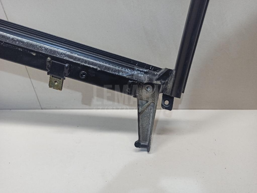 Рамка двери