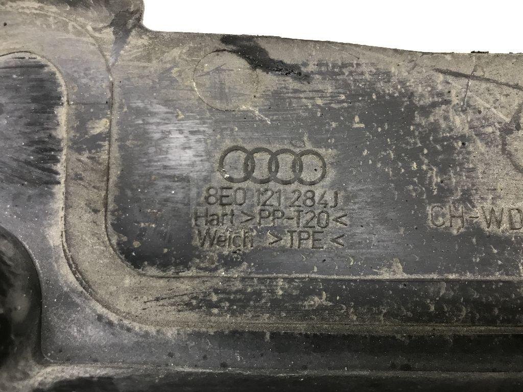 Воздуховод радиатора правый для  Audi A4 [B8] 2007-2015