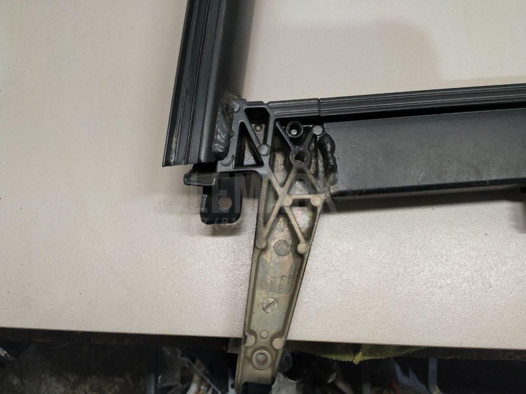 Рамка двери для  Audi A4 [B8] 2007-2015