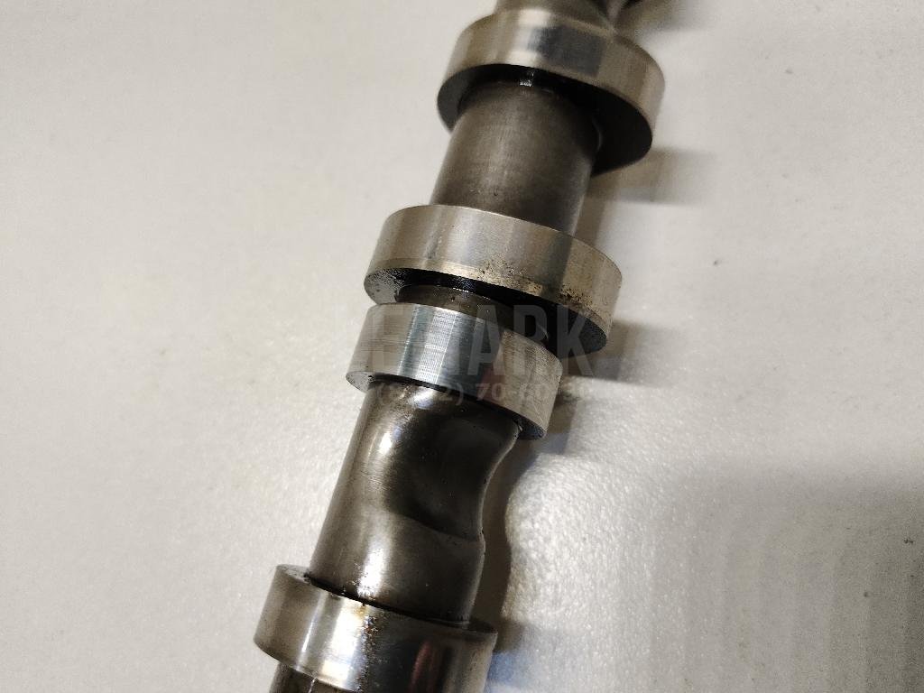 Распредвал выпускной