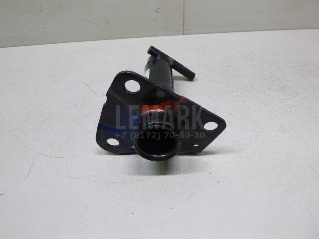 Кронштейн усилителя переднего бампера правый