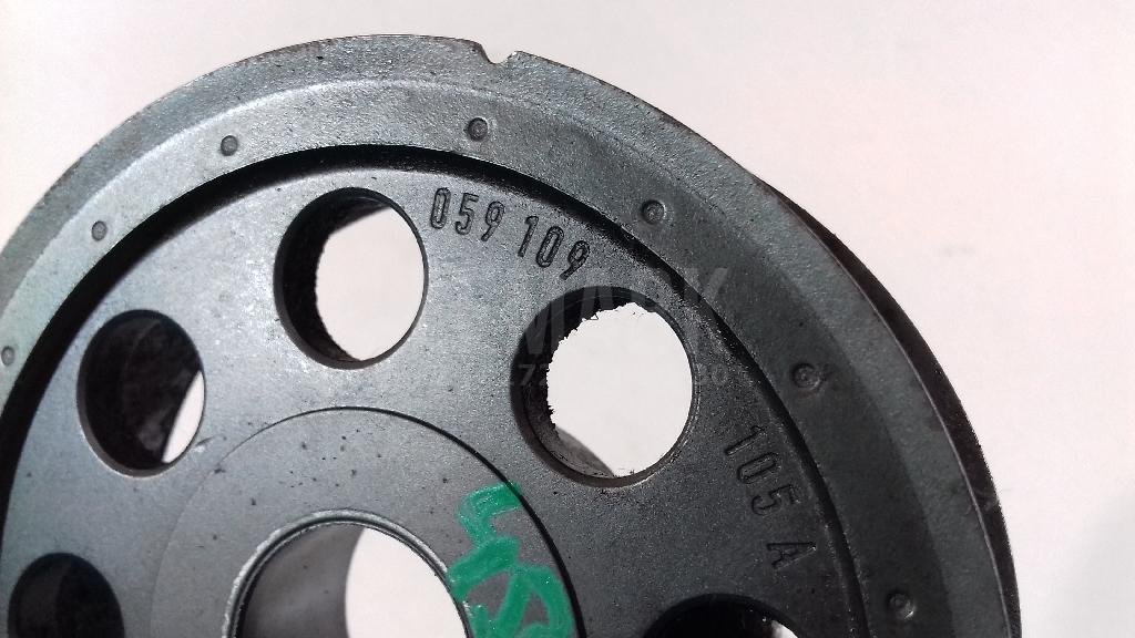 Шестерня (шкив) распредвала