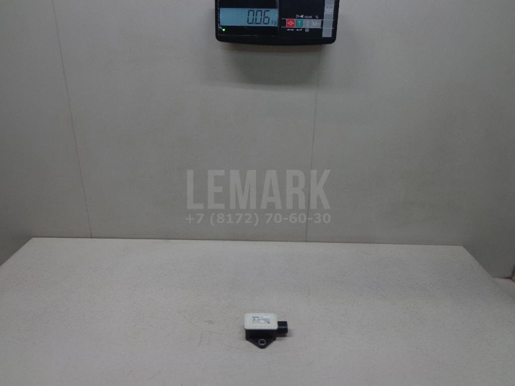 Датчик ускорения