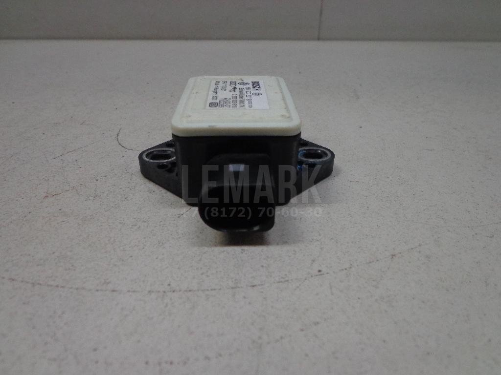 Датчик ускорения