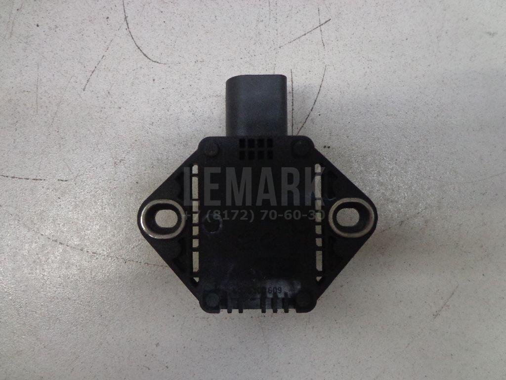 Датчик ускорения