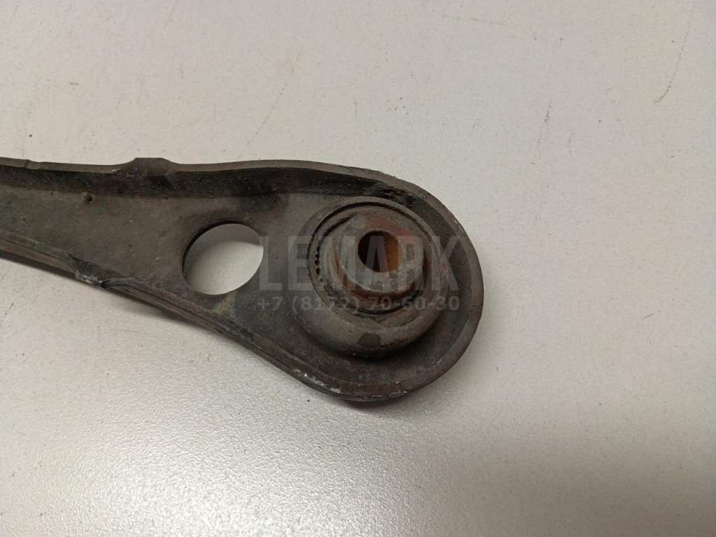 Рычаг задний поперечный