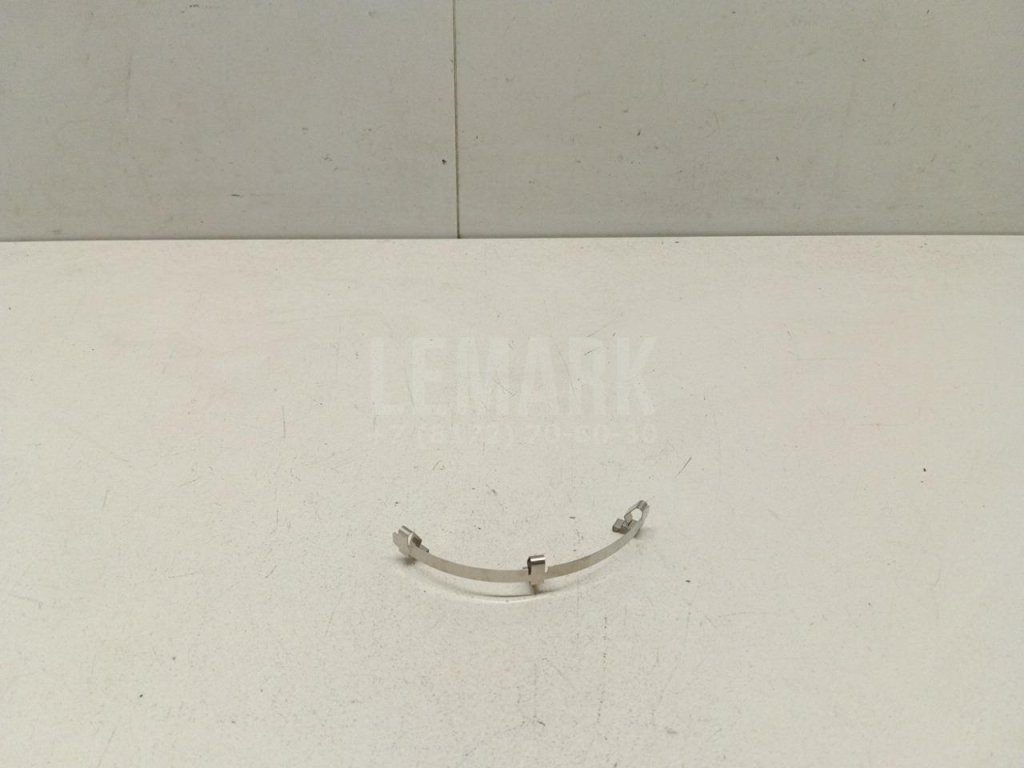 Прижим лампы для  Audi A3 [8V] 2013-2020