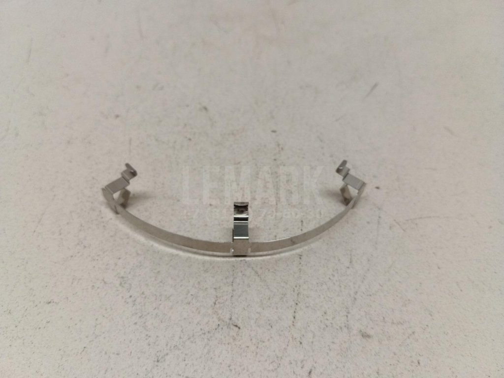 Прижим лампы для  Audi A3 [8V] 2013-2020