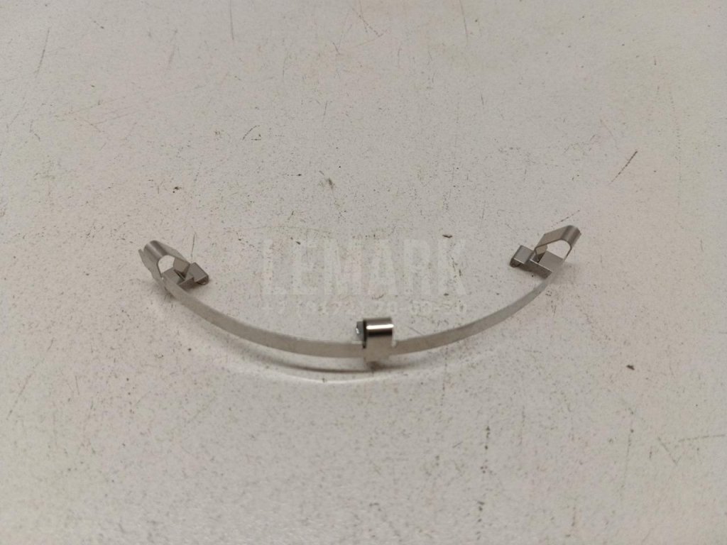 Прижим лампы для  Audi A3 [8V] 2013-2020