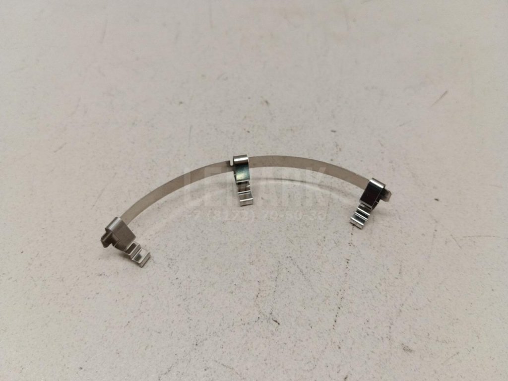 Прижим лампы для  Audi A3 [8V] 2013-2020