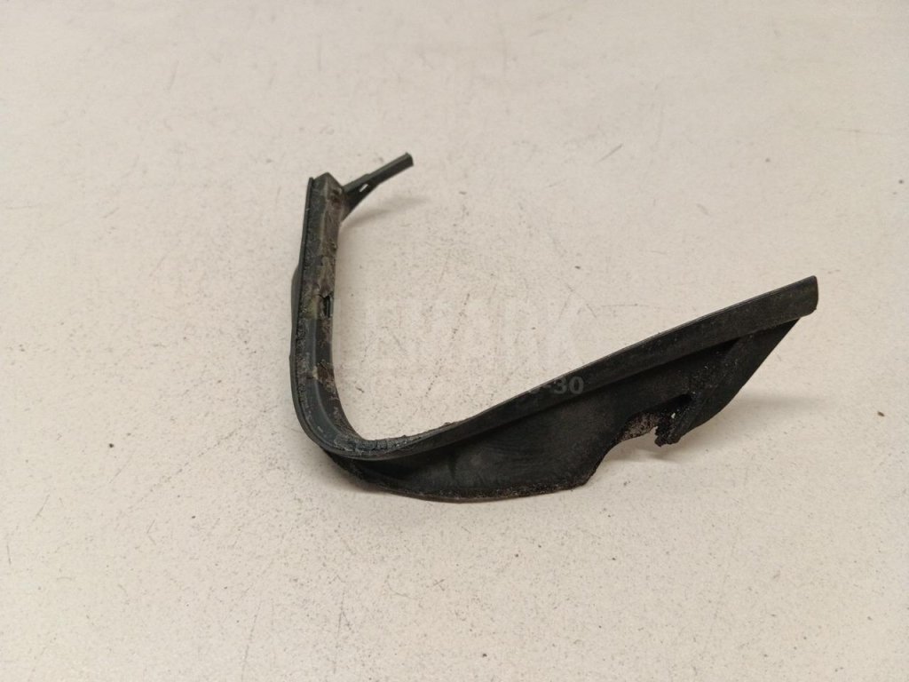 Уплотнитель фары