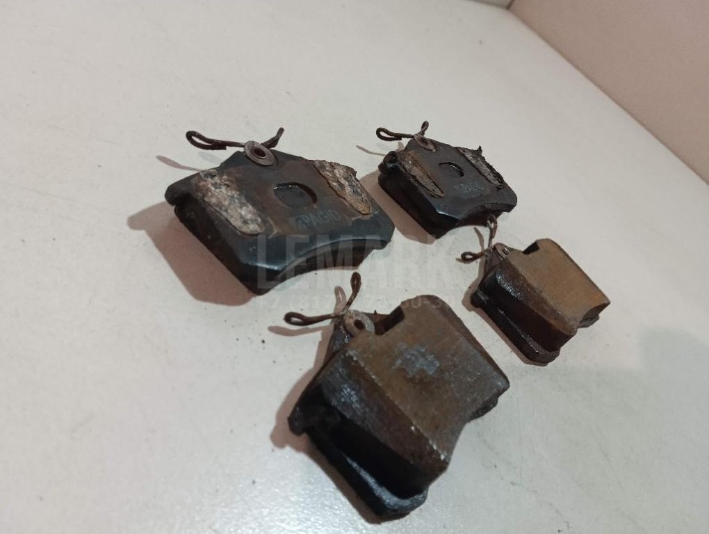 Колодки тормозные задние дисковые к-кт