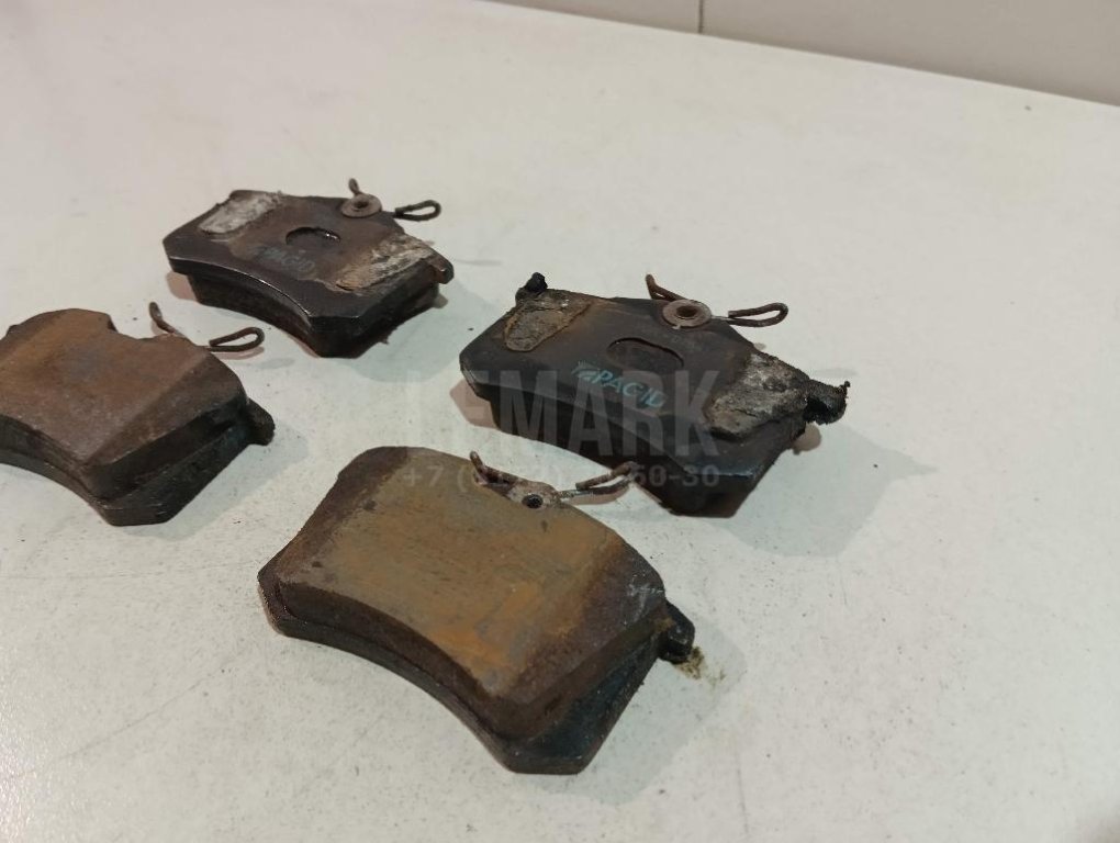 Колодки тормозные задние дисковые к-кт