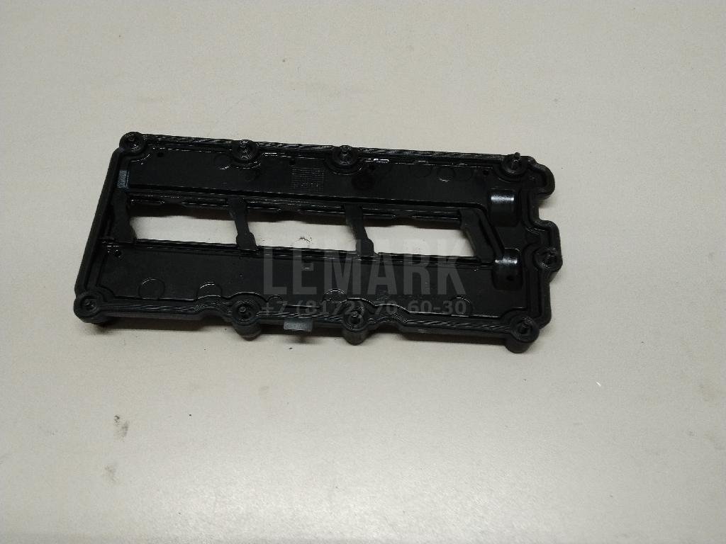 Крышка головки блока (клапанная)
