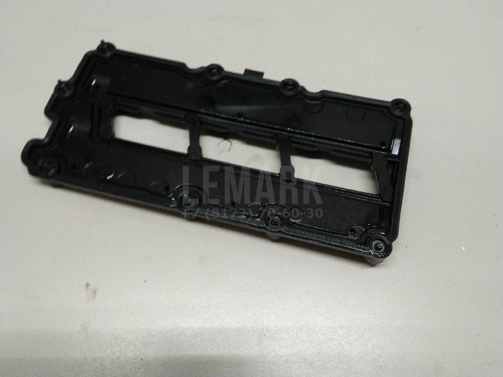 Крышка головки блока (клапанная)