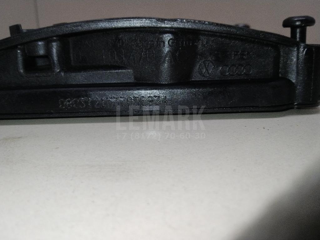 Крышка головки блока (клапанная)