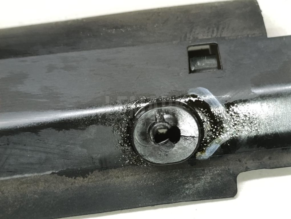 Воздуховод радиатора нижний