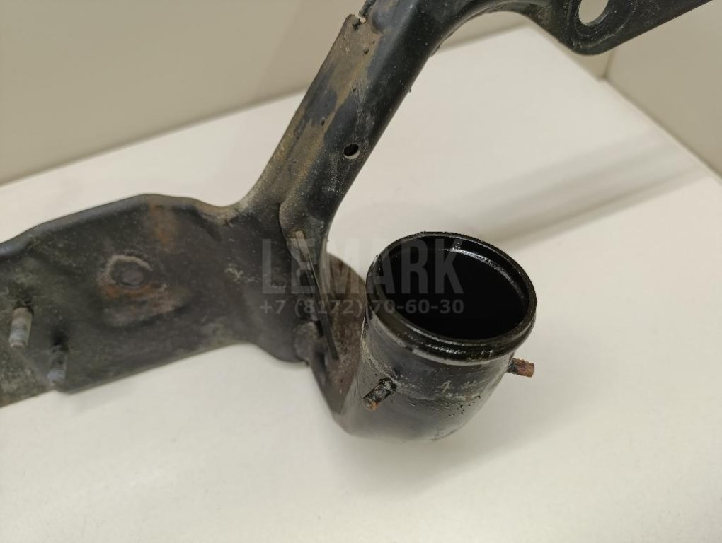 Балка передняя поперечная