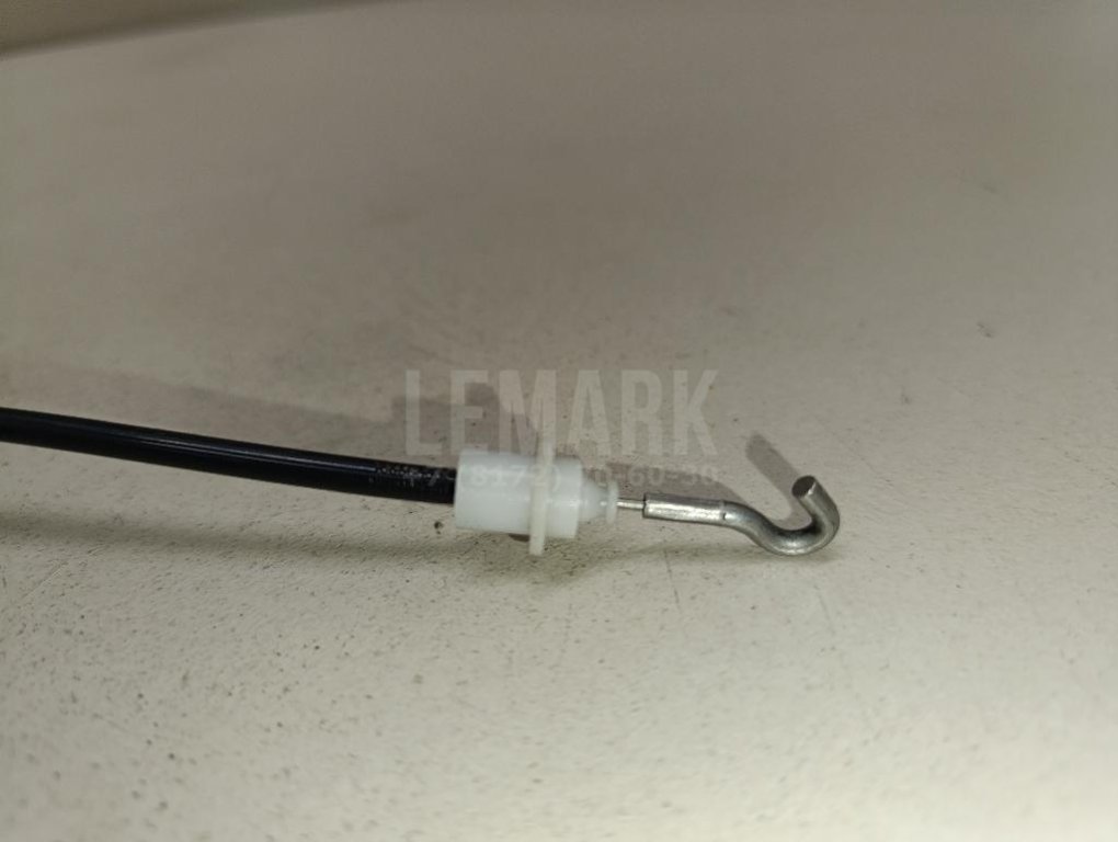 Трос открывания передней двери