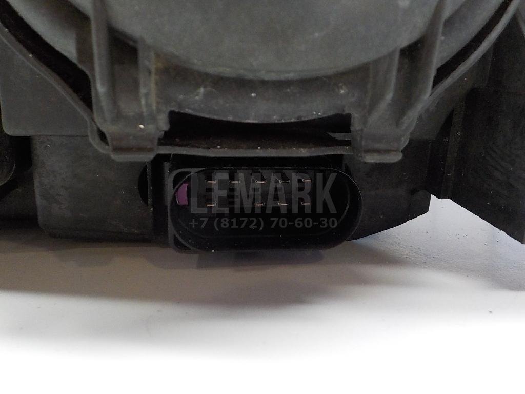 Фара правая для  Acura MDX 2001-2006