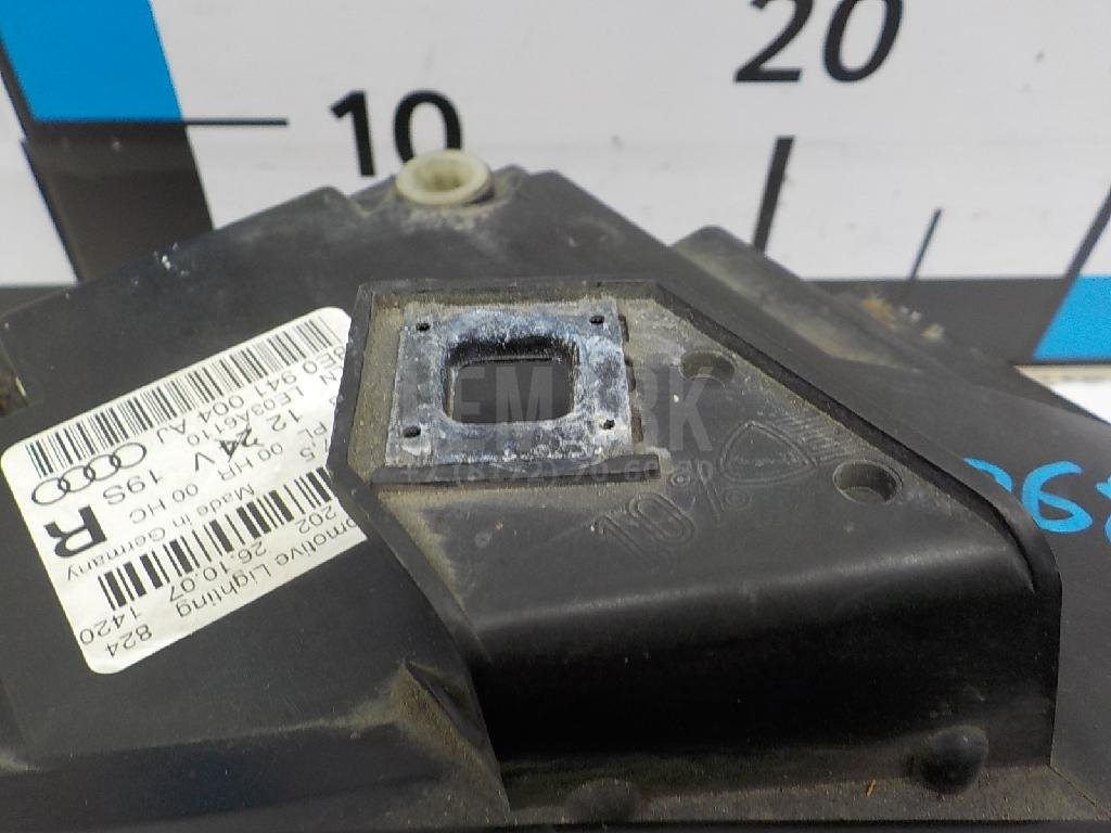 Фара правая для  Acura MDX 2001-2006