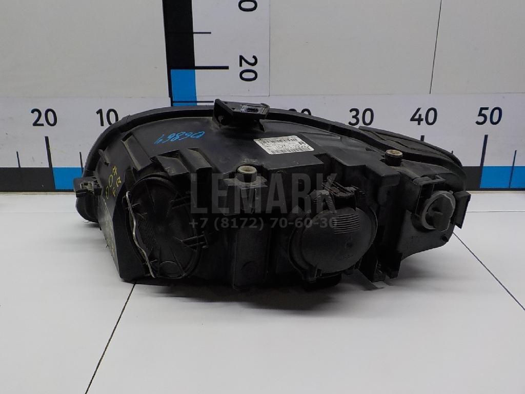 Фара правая для  Acura MDX 2001-2006