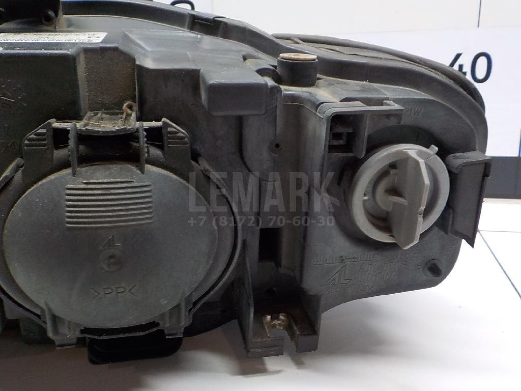 Фара правая для  Acura MDX 2001-2006