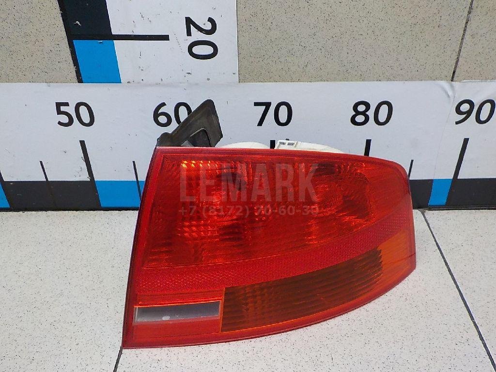 Фонарь задний наружный правый для  Audi A3 [8PA] Sportback 2004-2013