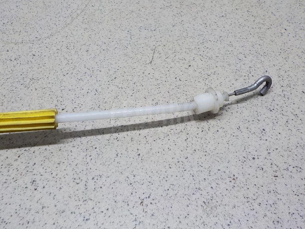 Трос открывания задней двери