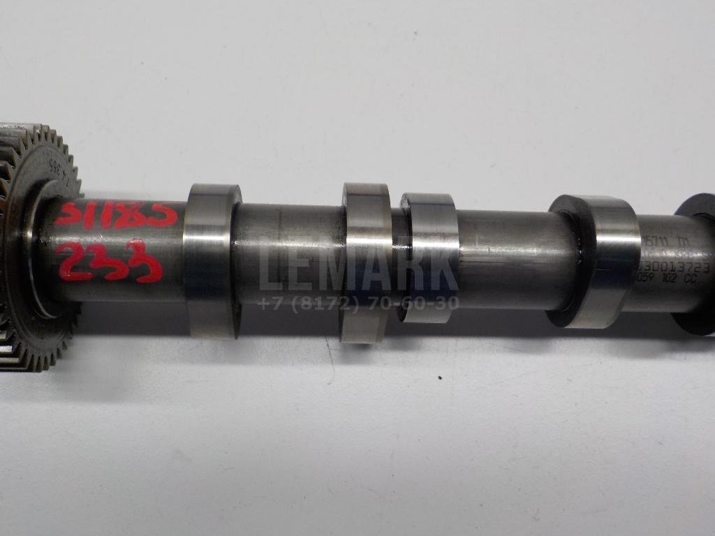 Распредвал выпускной