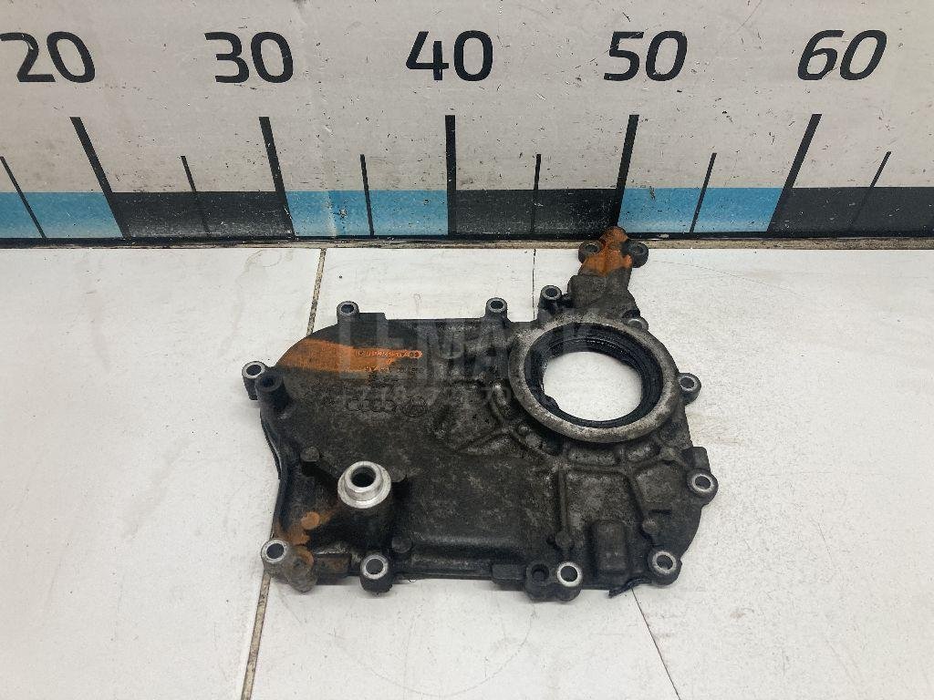 Крышка двигателя передняя