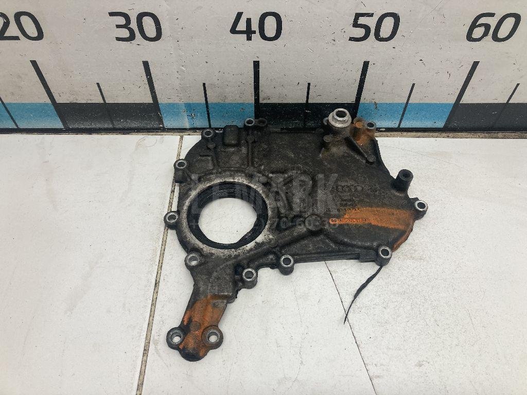 Крышка двигателя передняя