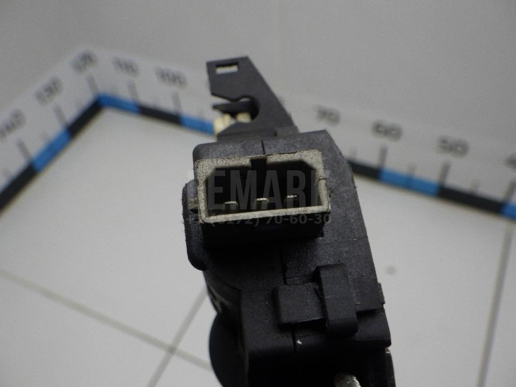 Замок багажника